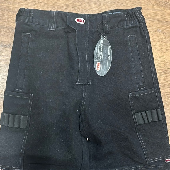 NWT BELL RACE.WIN.LIVE - Picture 1 of 7